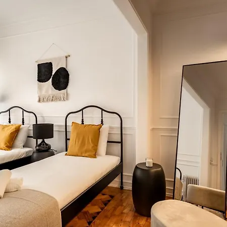 Akicity Benfica Serene リスボン